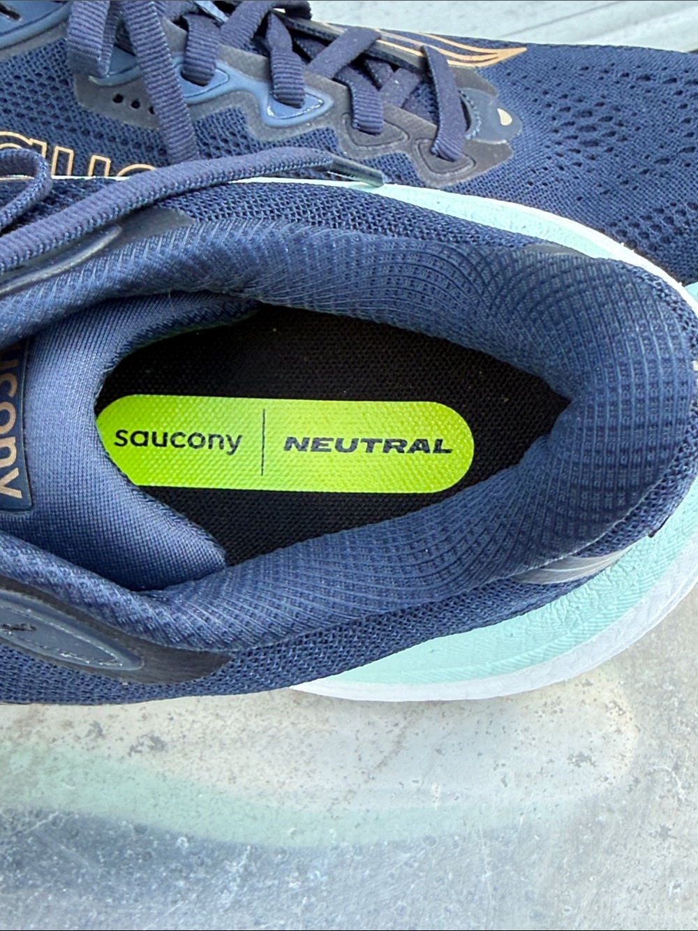 SAUCONY RIDE 19 RUNNING SHOE - Picture 8 of 10